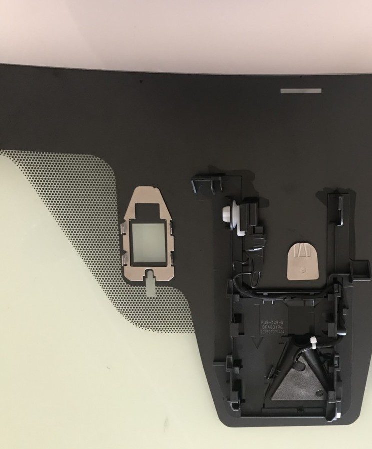Toyota C-HR front windscreen 56101-10902